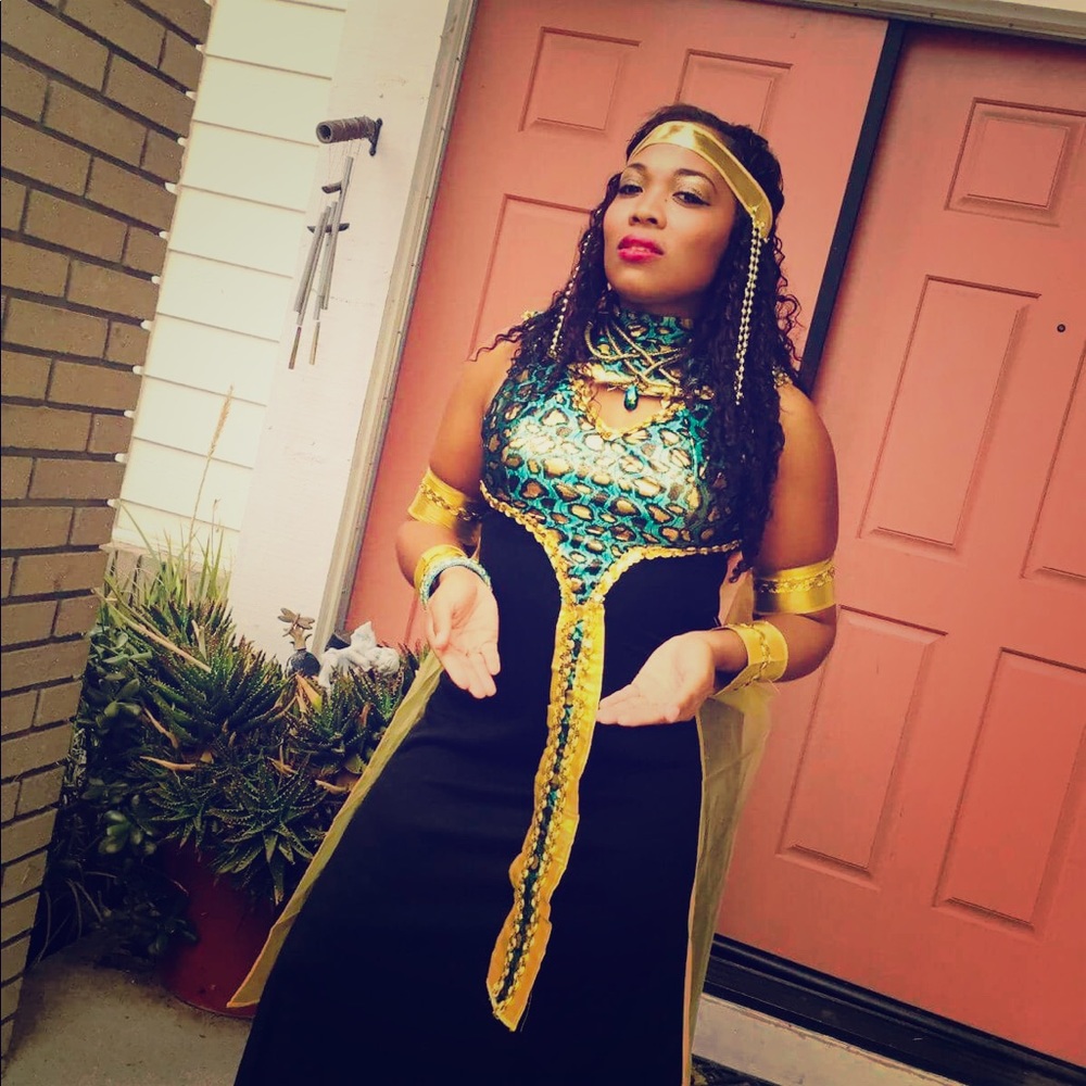 Cleopatra Costume